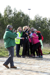 Javierada. Los peregrinos de la Ribera almuerzan en el yugo y atraviesan las Bardenas, camino de Javier