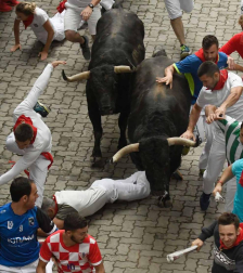 Imágenes del cuarto encierro de San Fermín de Pamplona