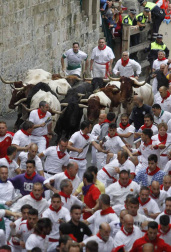 Imágenes del cuarto encierro de San Fermín de Pamplona