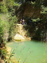 Fotos de la excursión al pozo de las hiedras en Aibar (Navarra).