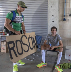 Imágenes del paso de La Vuelta por el Circuito de los Arcos