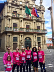 Pamplona se tiñe de rosa en la carrera contra el cáncer de mama
