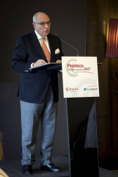 Acto de entrega de premios a la Trayectoria Empresarial a Juan María Antoñana; la empresa Tenerías Omega recibió el premio a la Internacionalización e Industrias San Isidro, el premio a la Innovación.