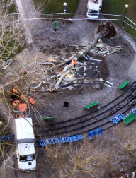 Dos heridos al caerles un árbol en la Vuelta del Castillo de Pamplona