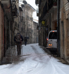 El puerto de Urbasa continúa cerrado y en la autovía del Camino hay problemas para circular