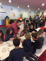 Este fin de semana se celebra en Baluarte la segunda edición de la feria de la familia Expofamily con multitud de talleres y actividades para niños y mayores.