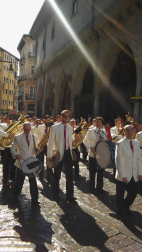Imágenes de la procesión de San Fermín por las calles de Pamplona, el 7 de julio de 2018.