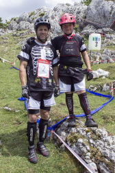 El Puerto de Lizarraga acogió el Campeonato Navarro de Trial bici el pasado sábado, 7 de julio. Todas las categorías de pilotos pudieron participar en la prueba organizada por el equipo Trialbici Iranzu, y disfrutaron del deporte y del aire libre a partes iguales durante cuatro horas de competición.