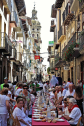 Todas las fotos del Día de las personas mayores de las fiestas de Puente la Reina 2018