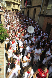 Imágenes de las fiestas de Funes del lanzamiento del cohete y homenajes del ayuntamiento