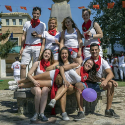 Imágenes del cohete de fiestas de Figarol 2018