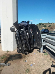 Dos personas han resultado heridas este viernes por la tarde en un accidente de tráfico en la A-12, en el kilómetro 46.