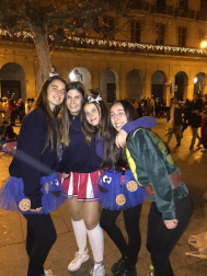 Pamplona vuelve a recibir el año disfrazada.