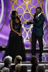 'Green Book', con tres premios, y 'Bohemian Rhapsody' y 'Roma', con dos, se repartieron la gloria en la 76 edición de los Globos de Oro