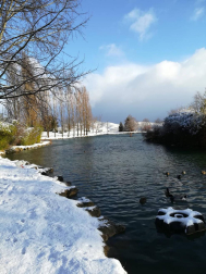 La borrasca 'Helena' cubre de nieve Pamplona y buena parte de Navarra