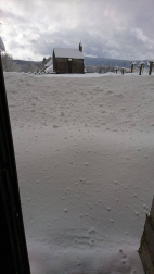 La borrasca 'Helena' cubre de nieve Pamplona y buena parte de Navarra