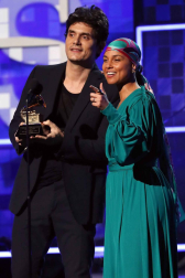 Kacey Musgraves, Cardi B y Childish Gambino triunfan en los Grammy