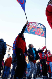 Imágenes de los aficionados rojillos en Soria, antes del partido contra el Numancia.