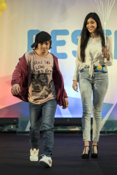 La Morea acogió el desfile de moda inclusiva que impulsa la Asociación Síndrome de Down en su octava edición. Participaron 50 modelos de todas las edades con síndrome de Down de la Agencia de Modelos DejaVú.