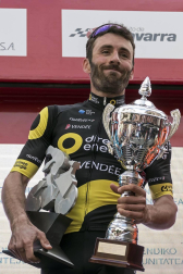 El francés Jonathan Hivert, del equipo Direct Energie, ganó el XXI Gran Premio Induráin, disputado en Navarra con un recorrido de 193 kilómetros, con salida y llegada en Estella.