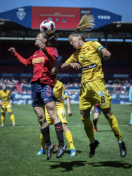 Osasuna Femenino superó al Santa Teresa Badajoz (2-1) con goles de Patricia Zugasti y Lorena Herrera, pero no logró el pase a la final de la fase de ascenso a LaLiga Iberdrola, en un duelo en el que las navarras mostraron mayor ambición en el campo que su rival.
