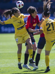 Osasuna Femenino superó al Santa Teresa Badajoz (2-1) con goles de Patricia Zugasti y Lorena Herrera, pero no logró el pase a la final de la fase de ascenso a LaLiga Iberdrola, en un duelo en el que las navarras mostraron mayor ambición en el campo que su rival.