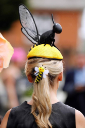 Fotos de los tocados y chisteras en las carreras de Ascot