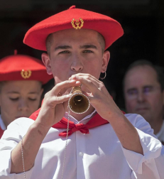 Fotos del cohete de fiestas de Estella 2019