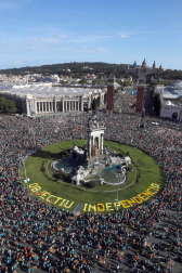 La manifestación registra la participación más baja de los últimos años.