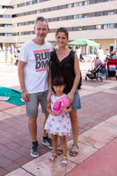 Esta localidad de la Comarca de Pamplona ha vivido sus fiestas del 11 al 15 de septiembre. La mañana del sábado ¡Click! se acercó hasta la plaza de las Mujeres donde, de la mano del colectivo Dindaia, se organizaron diferentes espacios de juego pensados para los más pequeños de la localidad.