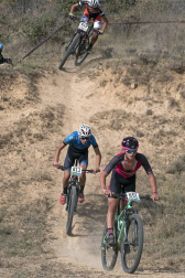 La localidad de Tierra Estella acogió este domingo al disputa de la prueba ciclista.