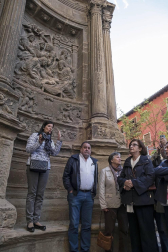 Un centenar de personas participó este sábado en la visita organizada por la Cátedra de Patrimonio y Arte Navarro de la Universidad de Navarra y Diario de Navarra