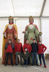 La localidad navarra vivió sus 5ª Jornadas Gastronómicas del Brócoli en las que los asistentes degustaron esta verdura tanto en pinchos como en platos acompañados de vinos navarros. Estas jornadas permitieron descubrir una diversidad de recetas saludables y sabrosas para el disfrute de los mayores y de los pequeños.