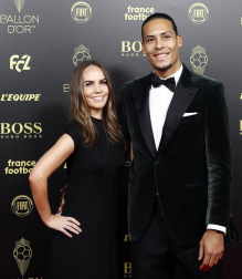 Fotografías de la gala de entrega del Balón de Oro, trofeo que concede la revista deportiva francesa 'France Football'.