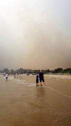 Centenares de incendios arden en la última jornada del 2019 en Australia