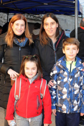 Las calles de Larraga se llenaron este fin de semana de deportistas en su XXXII Cross de Reyes. Una prueba que unió a todo un pueblo antes de servir los roscones en las mesas de los hogares. El buen tiempo y mejor humor formaron parte de este gran día para los ragueses.