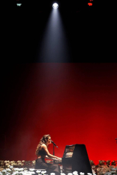Amaia brilla con fuerza en Madrid con canciones como 'El relámpago'