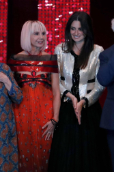 Los Premios Feroz 2020 han encumbrado a Pedro Almodóvar por su película 'Dolor y gloria', con una gala ácida que este año ha vuelto a celebrarse en Madrid, donde una de las protagonistas de la noche ha sido Penélope Cruz.