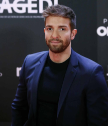 Todas las fotos de los I Premios Odeón, celebrados este lunes 20 de enero en el Teatro Real