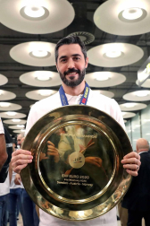 Los componentes de la selección, que este domingo se proclamó campeona de Europa, aterrizaron este lunes en Madrid a última hora de la tarde.