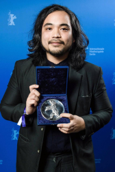 Fotografías de la alfombra roja y de la entrega de premios de la 70ª edición de la Berlinale, que ha otorgado el Oso de Oro a la película iraní 'There is no Evil'.