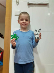 Imágenes enviadas por los lectores donde muestran cómo pasan el aislamiento en casa por el coronavirus.