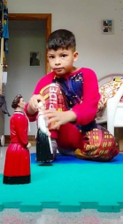 Imágenes enviadas por los lectores donde muestran cómo pasan el aislamiento en casa por el coronavirus.