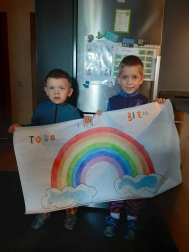 Imágenes enviadas por los lectores donde muestran cómo pasan el aislamiento en casa por el coronavirus.