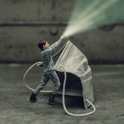 Imágenes enviadas por los lectores donde muestran cómo pasan el aislamiento en casa por el coronavirus.