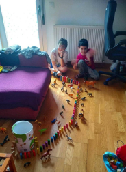 Imágenes enviadas por los lectores donde muestran cómo pasan el aislamiento en casa por el coronavirus.