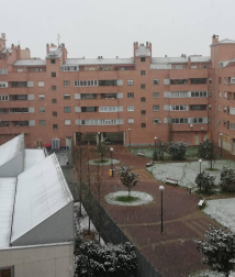 Imágenes de las distintas localidades de Navarra que amanecieron nevadas este martes, 31 de marzo de 2020.