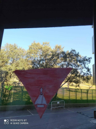 El pañuelo de San Fermín este sábado en todas las ventanas de Navarra. Esa es la idea con la que la capilla de San Fermín hace un llamamiento con motivo del cuarto peldaño de la escalera, este 4 de abril,