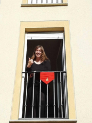 El pañuelo de San Fermín este sábado en todas las ventanas de Navarra. Esa es la idea con la que la capilla de San Fermín hace un llamamiento con motivo del cuarto peldaño de la escalera, este 4 de abril,