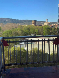 El pañuelo de San Fermín este sábado en todas las ventanas de Navarra. Esa es la idea con la que la capilla de San Fermín hace un llamamiento con motivo del cuarto peldaño de la escalera, este 4 de abril,